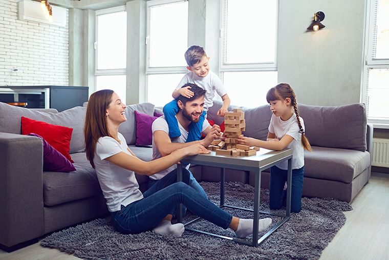 pillar_miwi_spielen_indoor_familienspiele_jenga.jpg