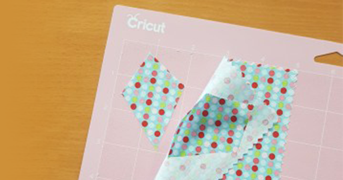 blog-Der Cricut Maker im Test-03_Stoffdrache.png