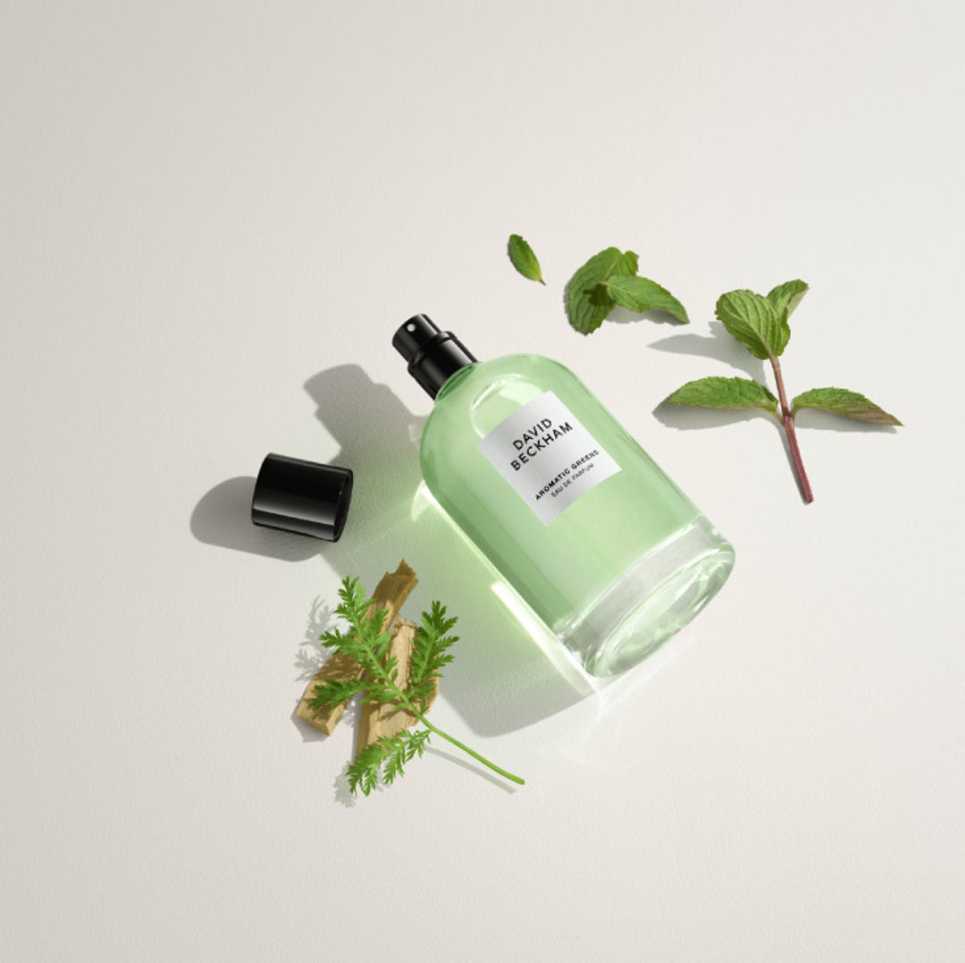 Aromatic Green by David Beckham | An invigorating fusion of zesty lemon and refreshing mint.