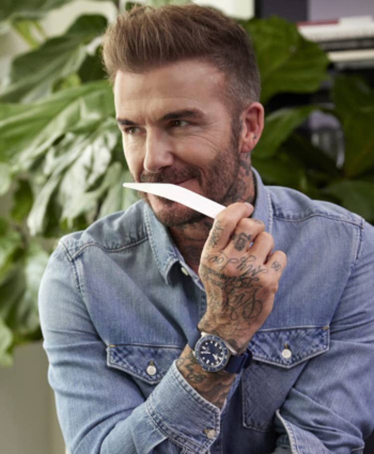 David Beckham smellingof eau de parfum 