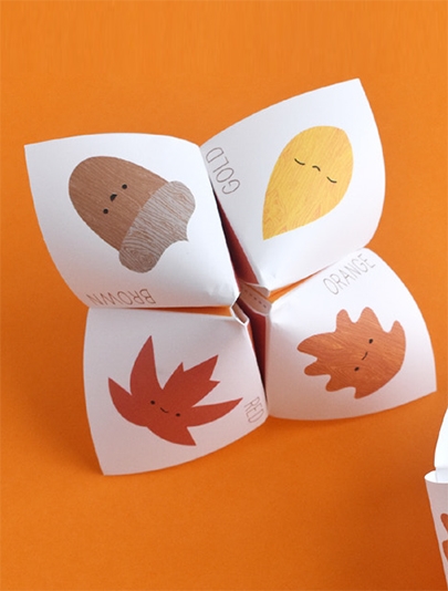 Thanksgiving Cootie Catcher - The image shows a Thanksgiving cootie catcher craft.