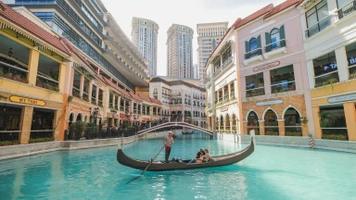 Dine with stunning views this Mother's Day at McKinley Hill