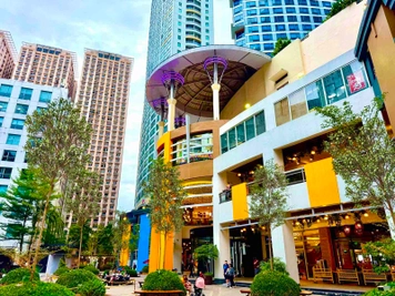Eastwood City Welcomes 40 MSMEs to the Metro Fashion Fair 2025
