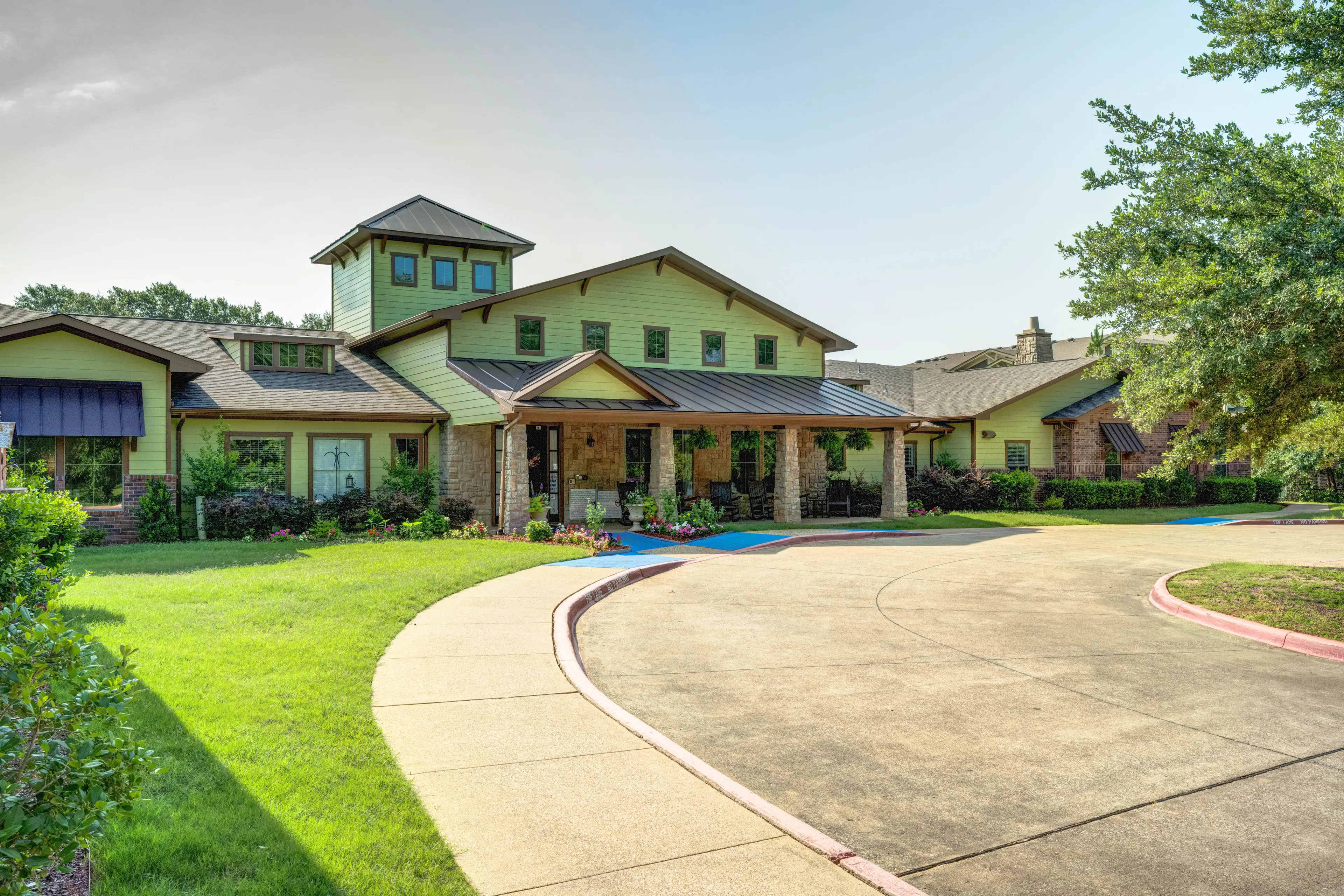 Azalea Trails Exterior 