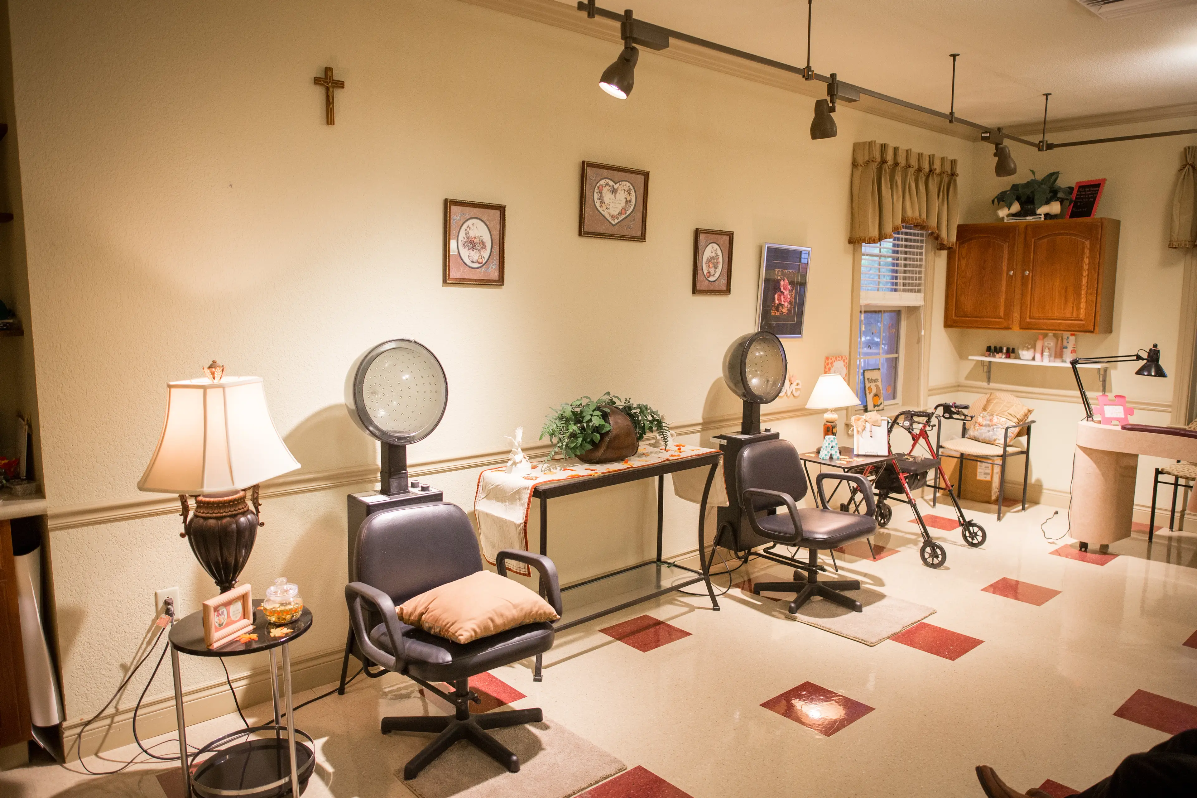 Crescent Landing at Hattiesburg Beauty Salon