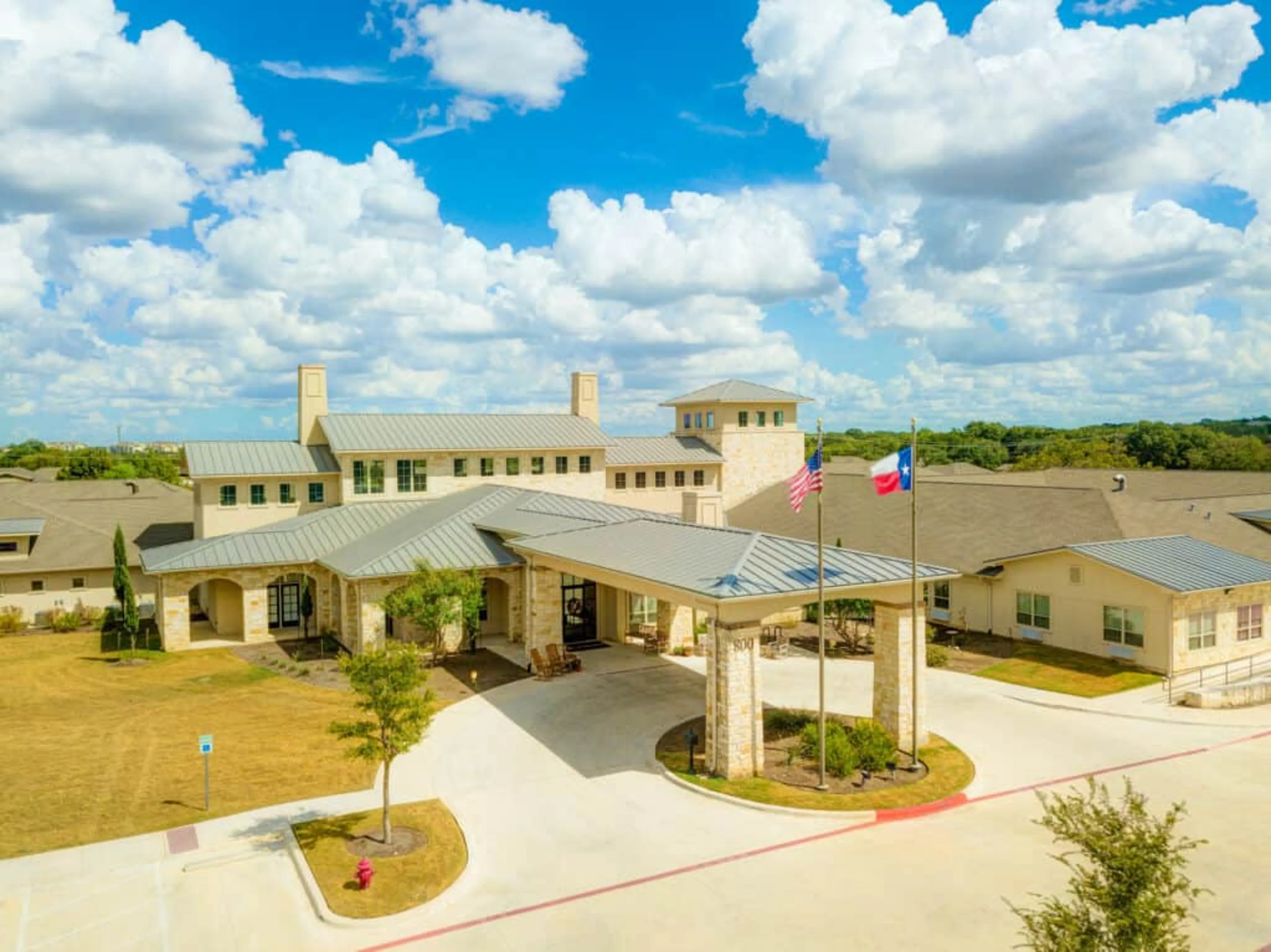 Auberge at Cedar Park Hero