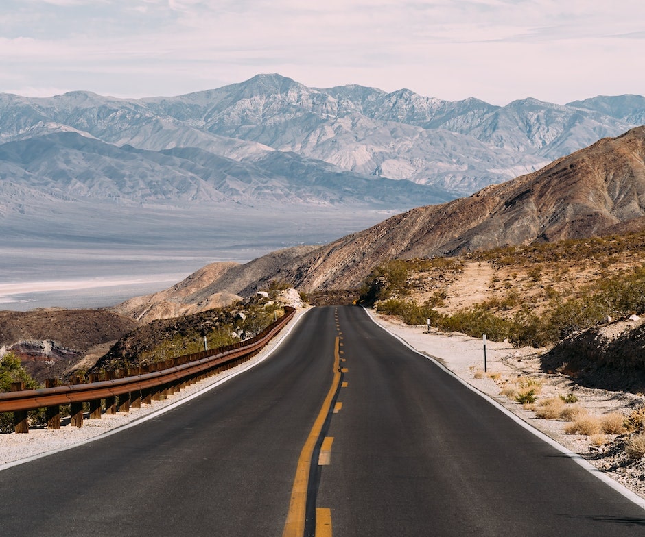 Image of road through mountains