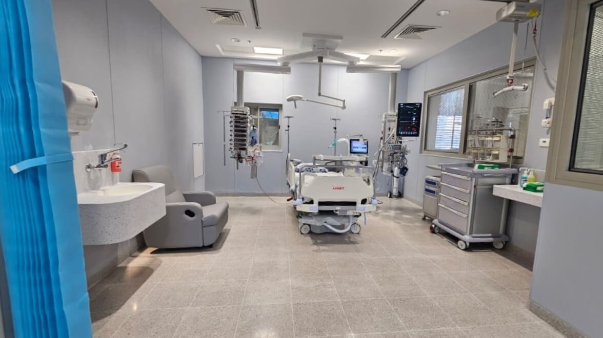 empty operation room