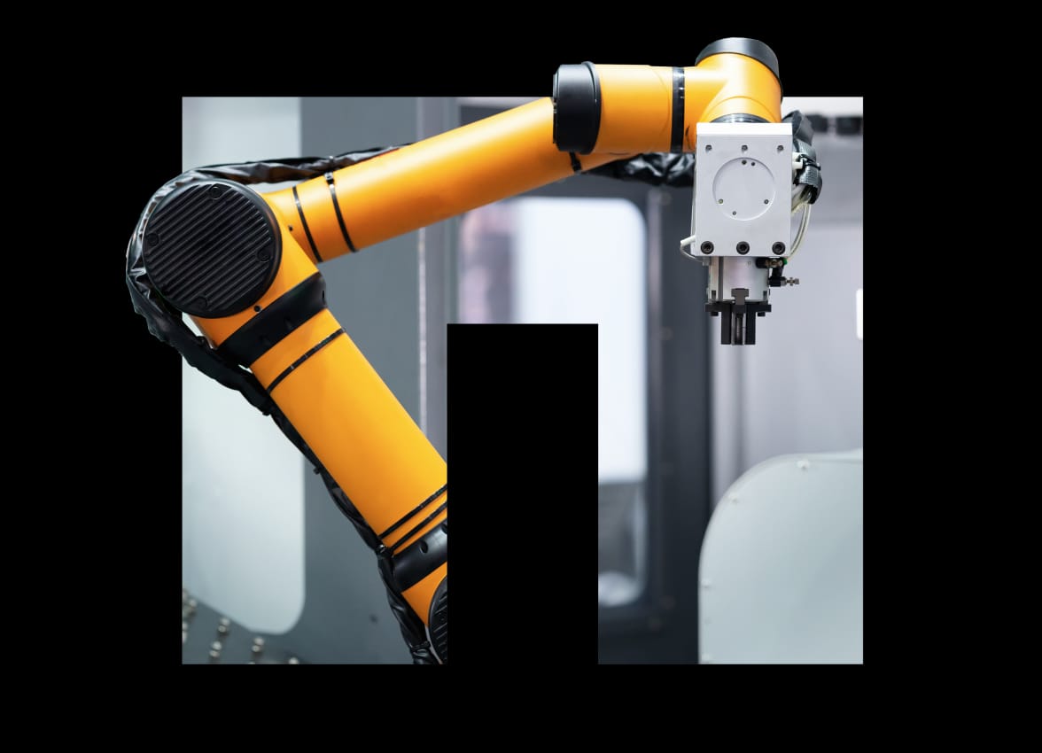 NetApp solutions: By industry : hero [1a6-mrus] - Image [1a7-0gwi]