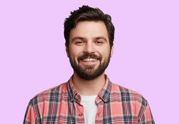 uomo che sorride
