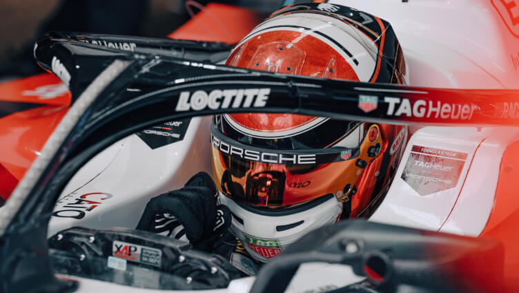 Porsche Formula E Team and NetApp - Card 2 Image [n-u9wb]