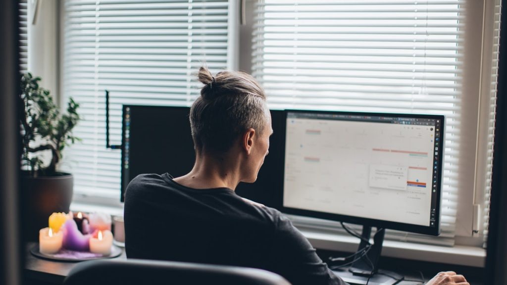 Disaster recovery orchestration helps you prepare for and practice failovers. Check out Cleondris HCC, the ultimate disaster recovery solution for NetApp HCI.