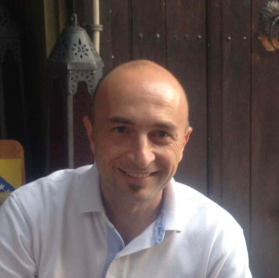 Hikmet Aksakal
