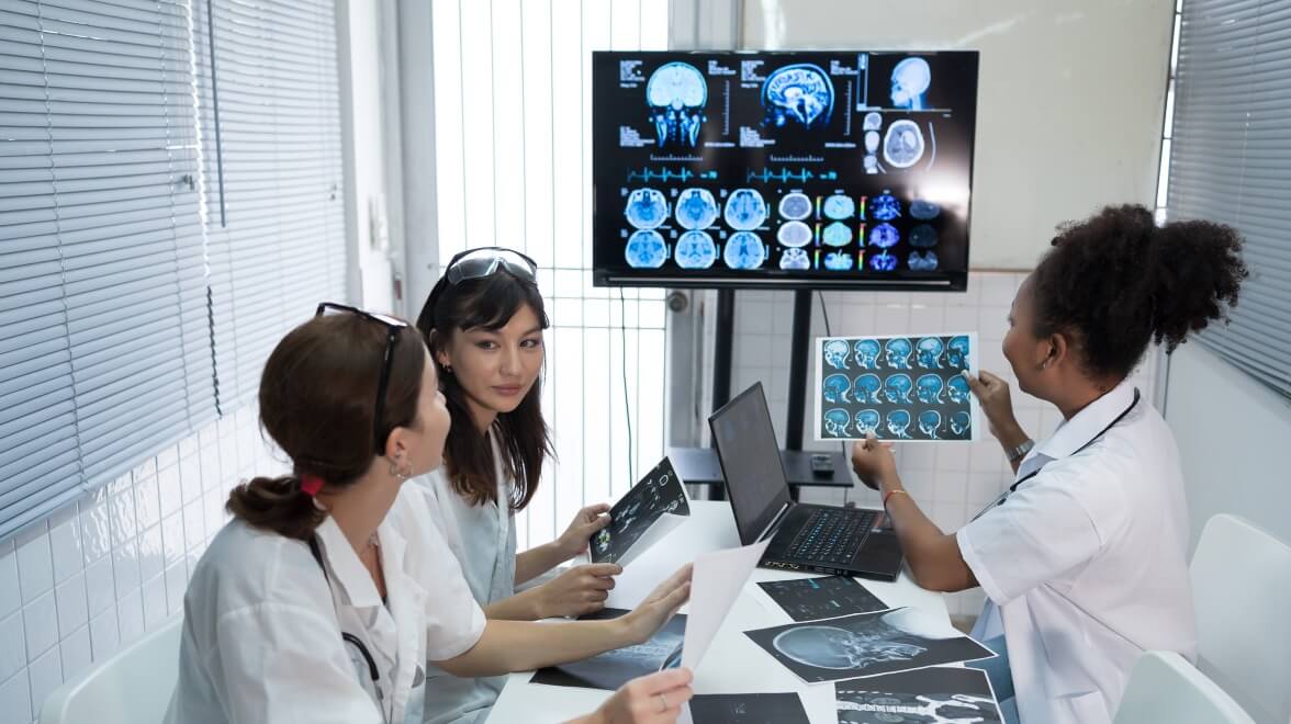 Empowering the NHS to Deliver Smarter, Safer, : Section 2 : side_by_side [gn-amzt] - Image [go-yt7n]
