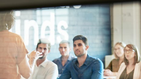 Clases grupales de idiomas