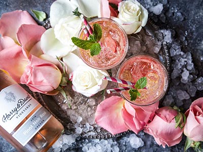 Sparkling Strawberry Rosè Cocktail