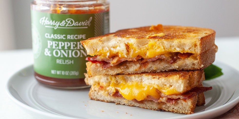 Bacon Cheddar Grilled Cheese Recipe