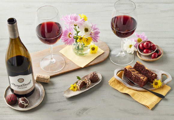 
Shop Gifts with Wine
 
