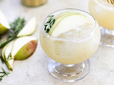 Pear Gin Fizz Cocktail for Holiday Sipping