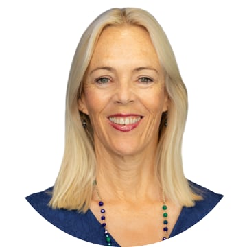 headshot of a woman smiling