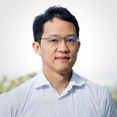 Dr Minh Son To