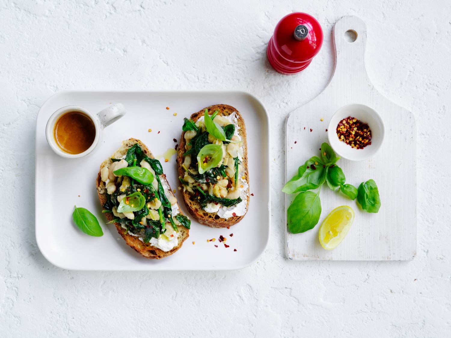White bean and spinach bruschetta