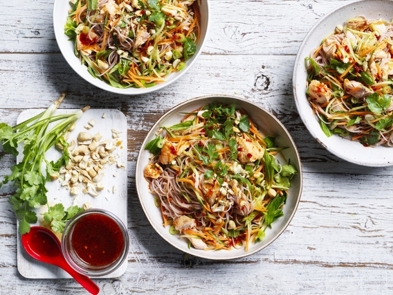 Vietnamese salmon noodle salad (for two) | Heart Foundation