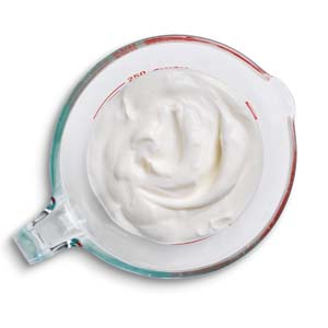 Plain Greek-style yoghurt