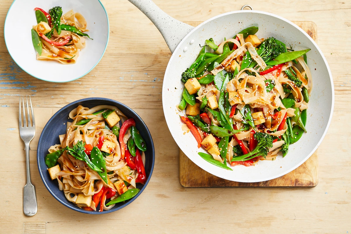 thai-style-vegetarian-noodle-stir-fry