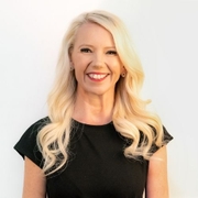 A headshot of hearts4heart CEO, Tanya Hart