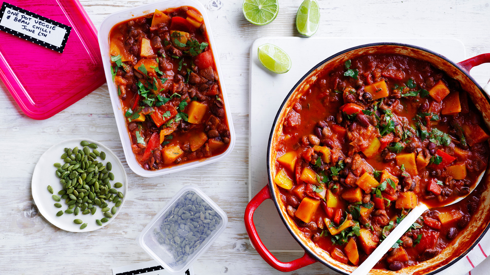 One pot veggie and bean chilli - Base