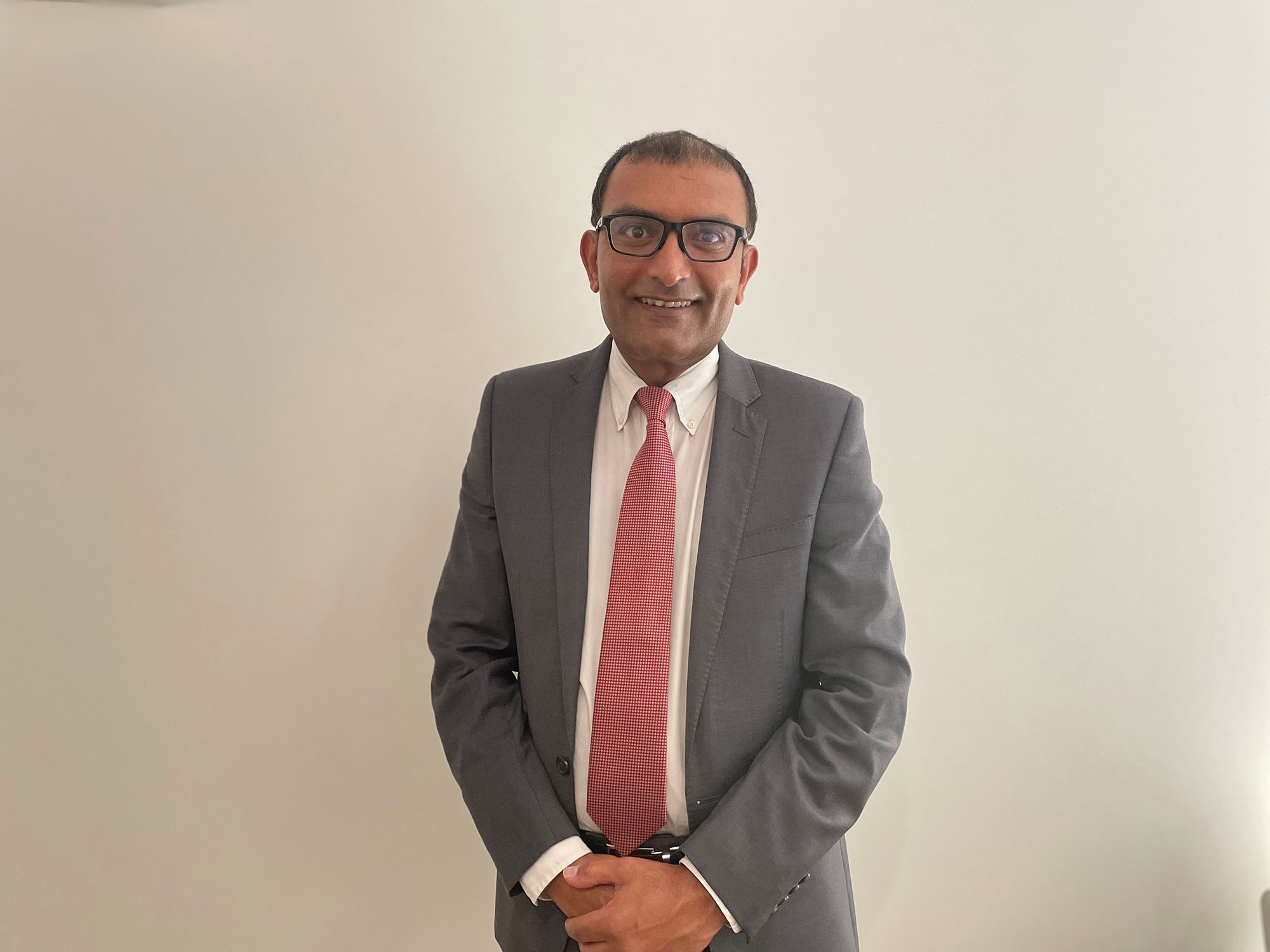 Associate Professor Sandhir Prasad, 2023 Vanguard Grant