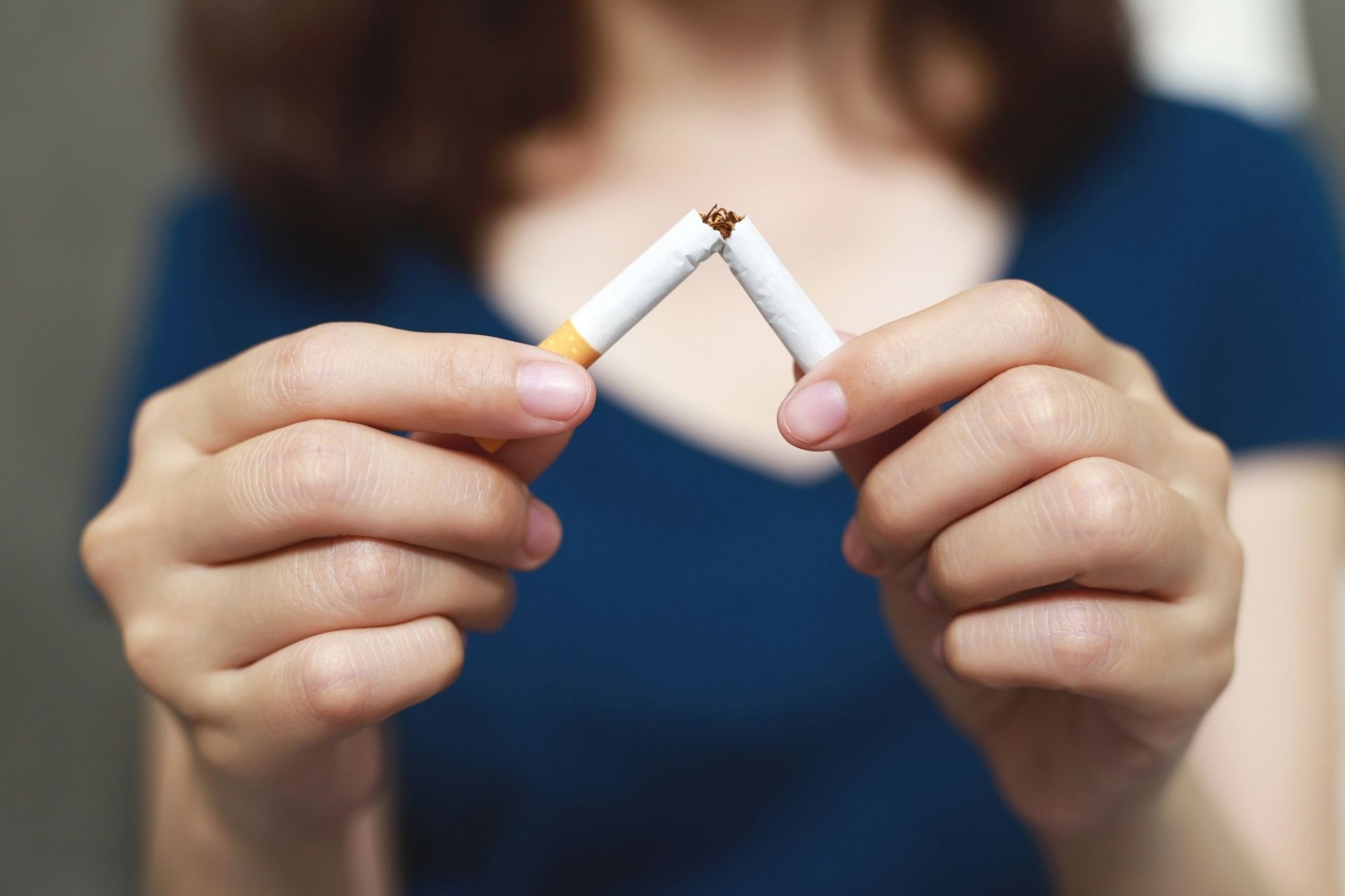 Woman quits smoking for health