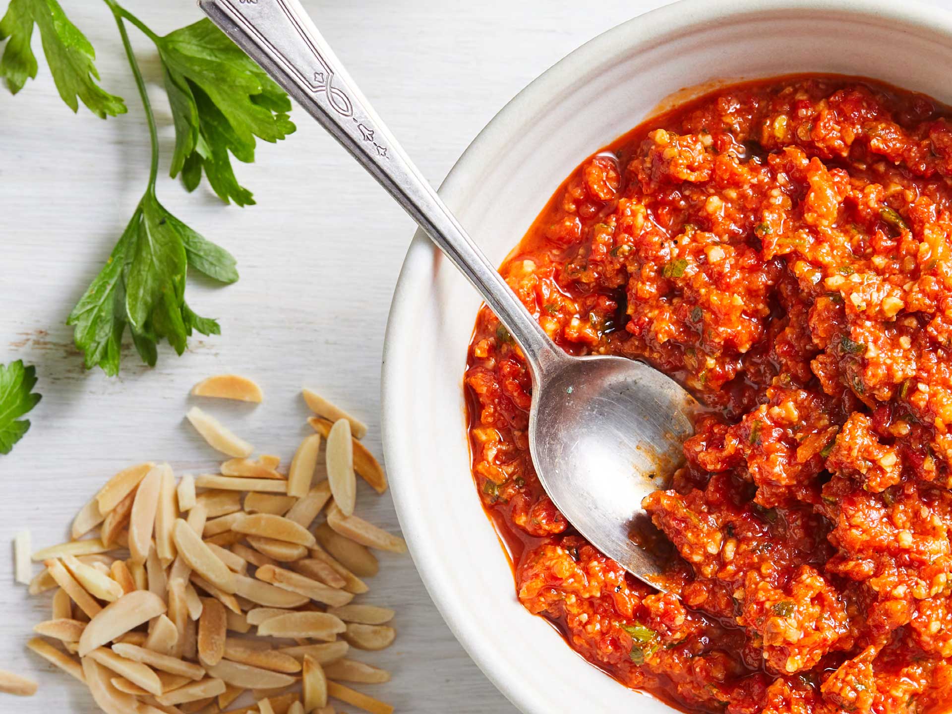 A flavourful tomato sauce with a spicy kick, topped with crunchy almonds