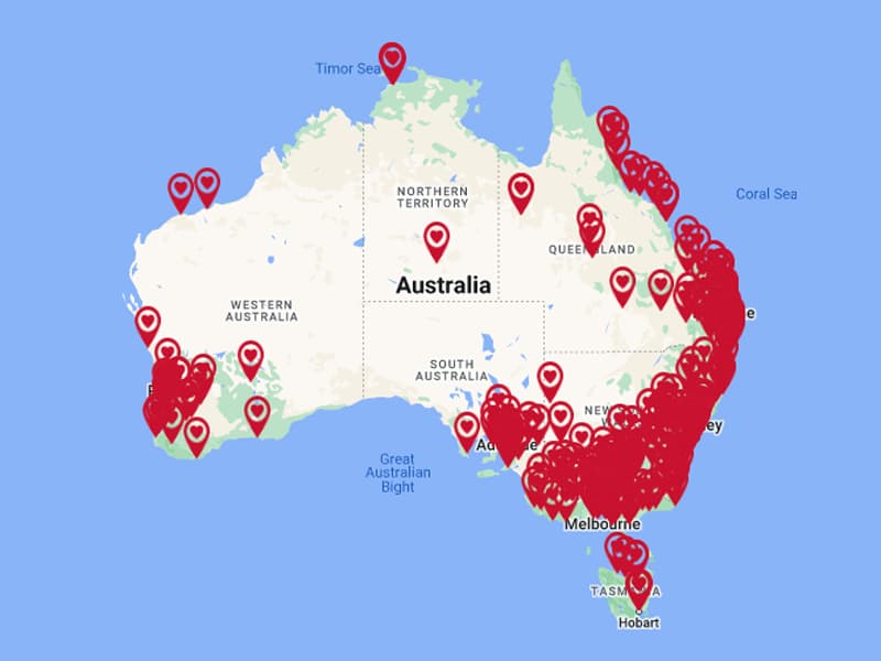 Map of Australia with cardiac rehab programs highlights by heart icon