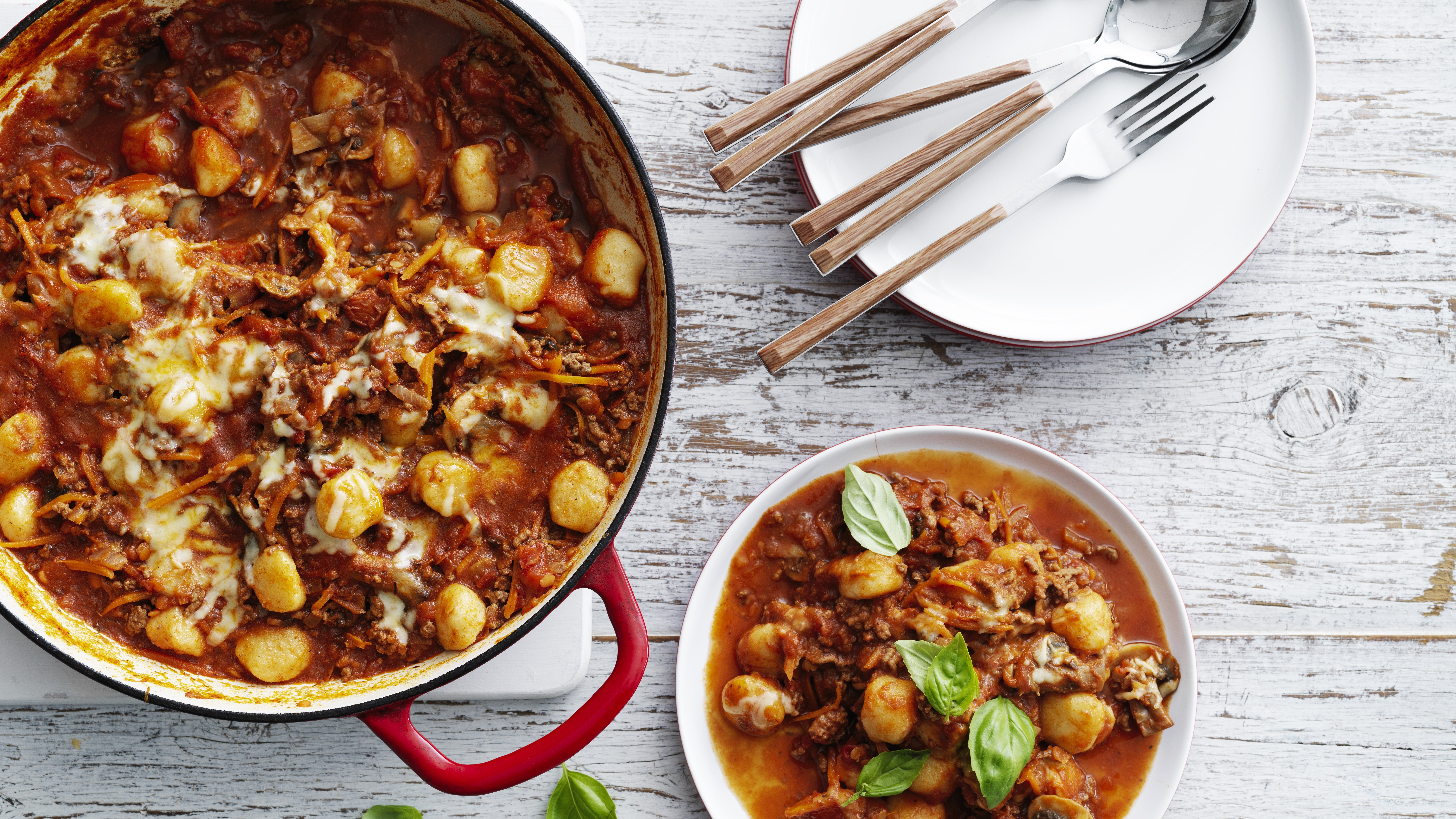 one-pan-gnocchi-bolognese
