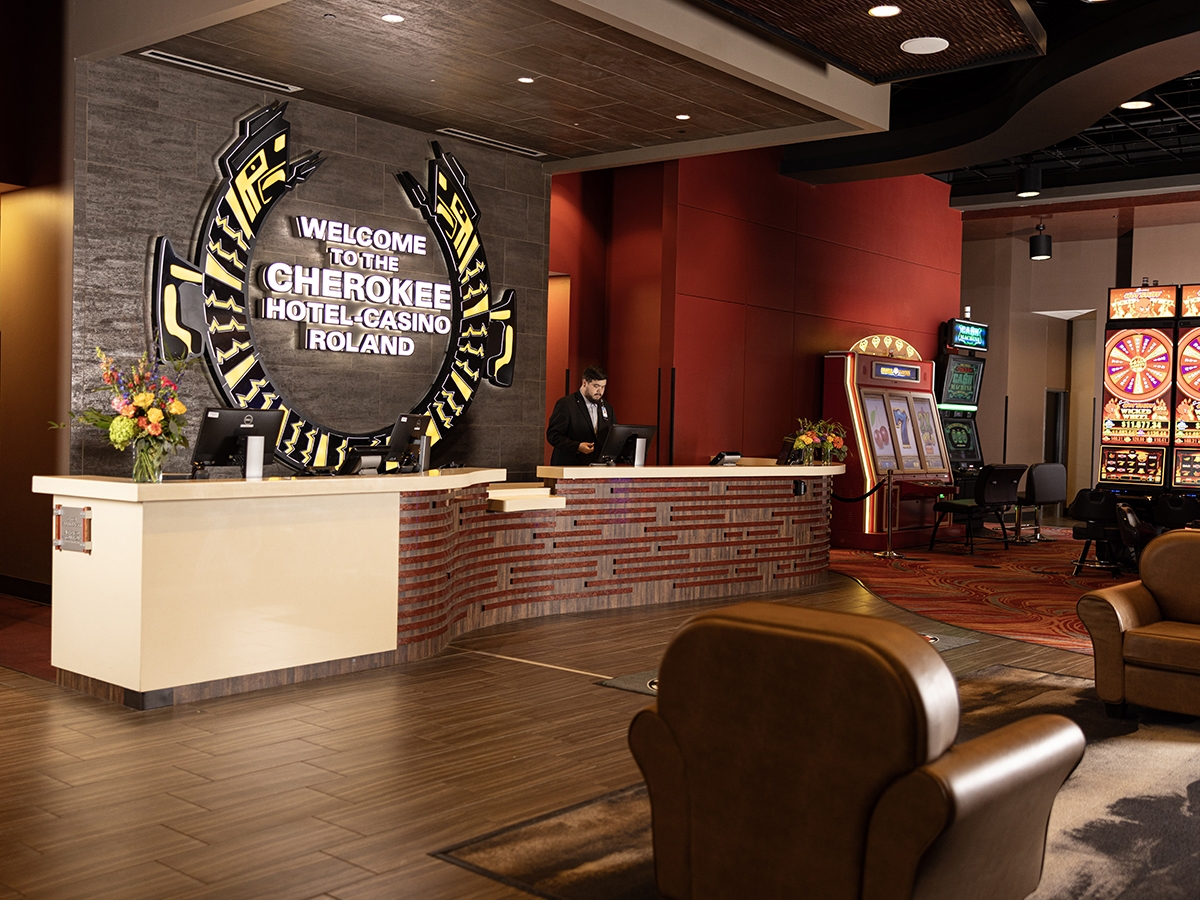 Roland Hotel Lobby Image