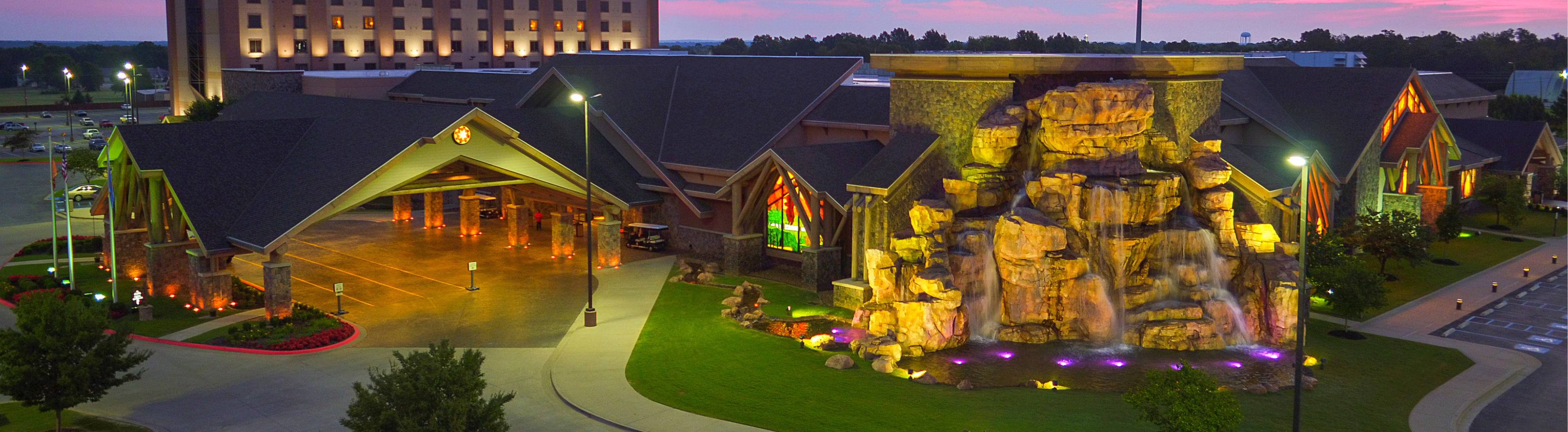 Cherokee Casino & Hotel West Siloam Springs Building Exterior