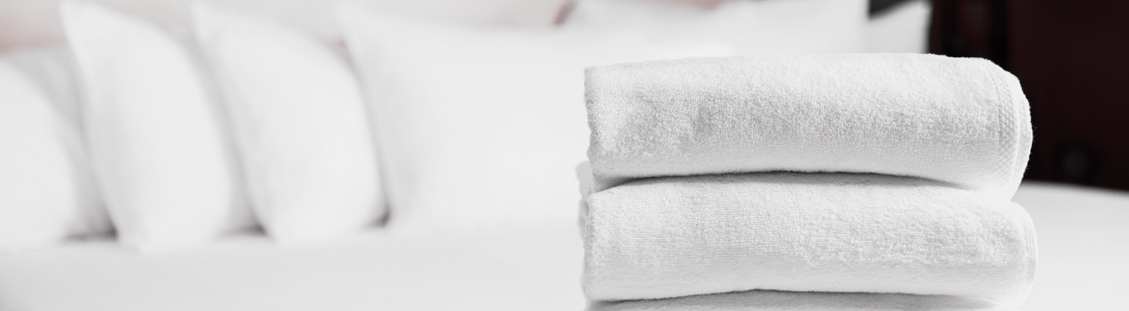 Cherokee Casino & Hotel Roland Fluffy Towels on Bed