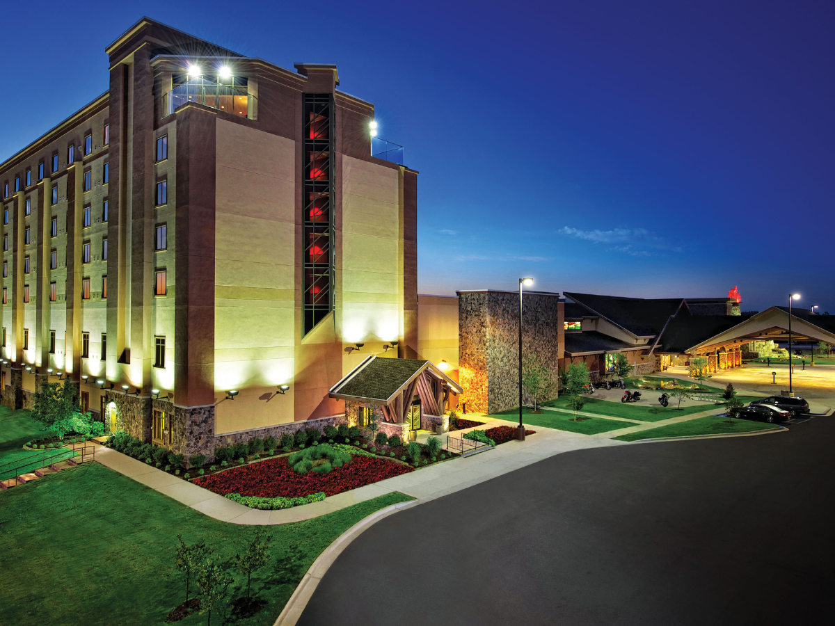 Cherokee Casino & Hotel West Siloam Springs Property Building Exterior