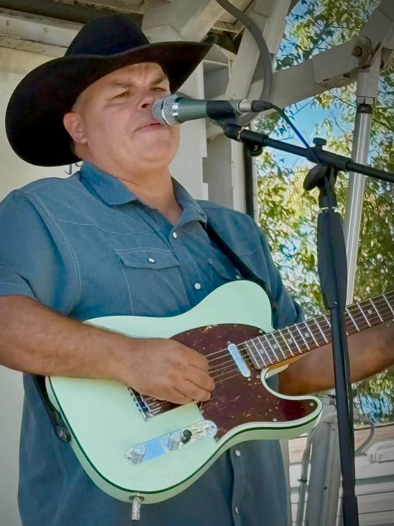 Bobby Degonia