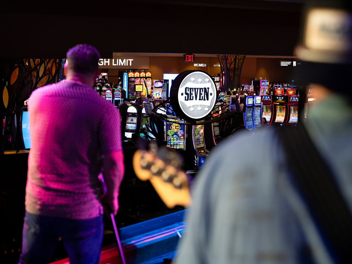 Band Playing at West Siloam Springs Seven Bar