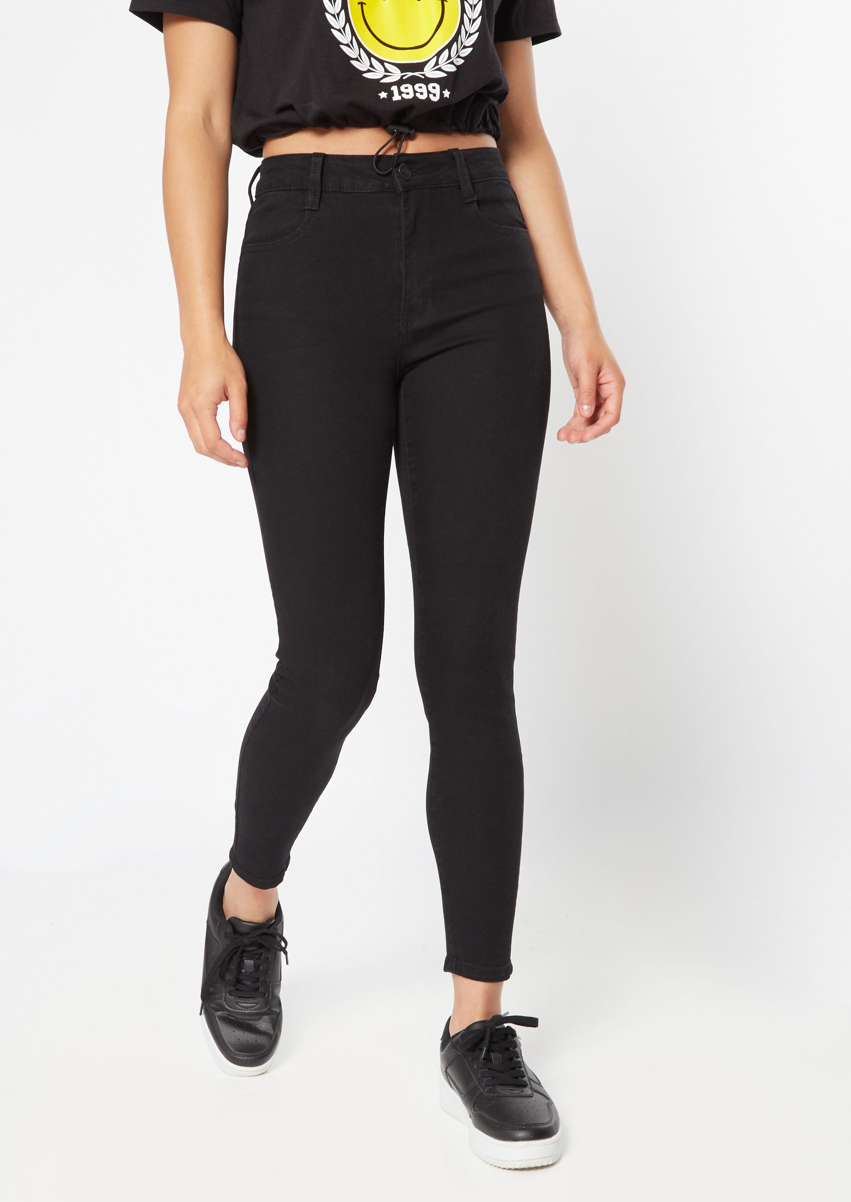 black jeggings with belt loops