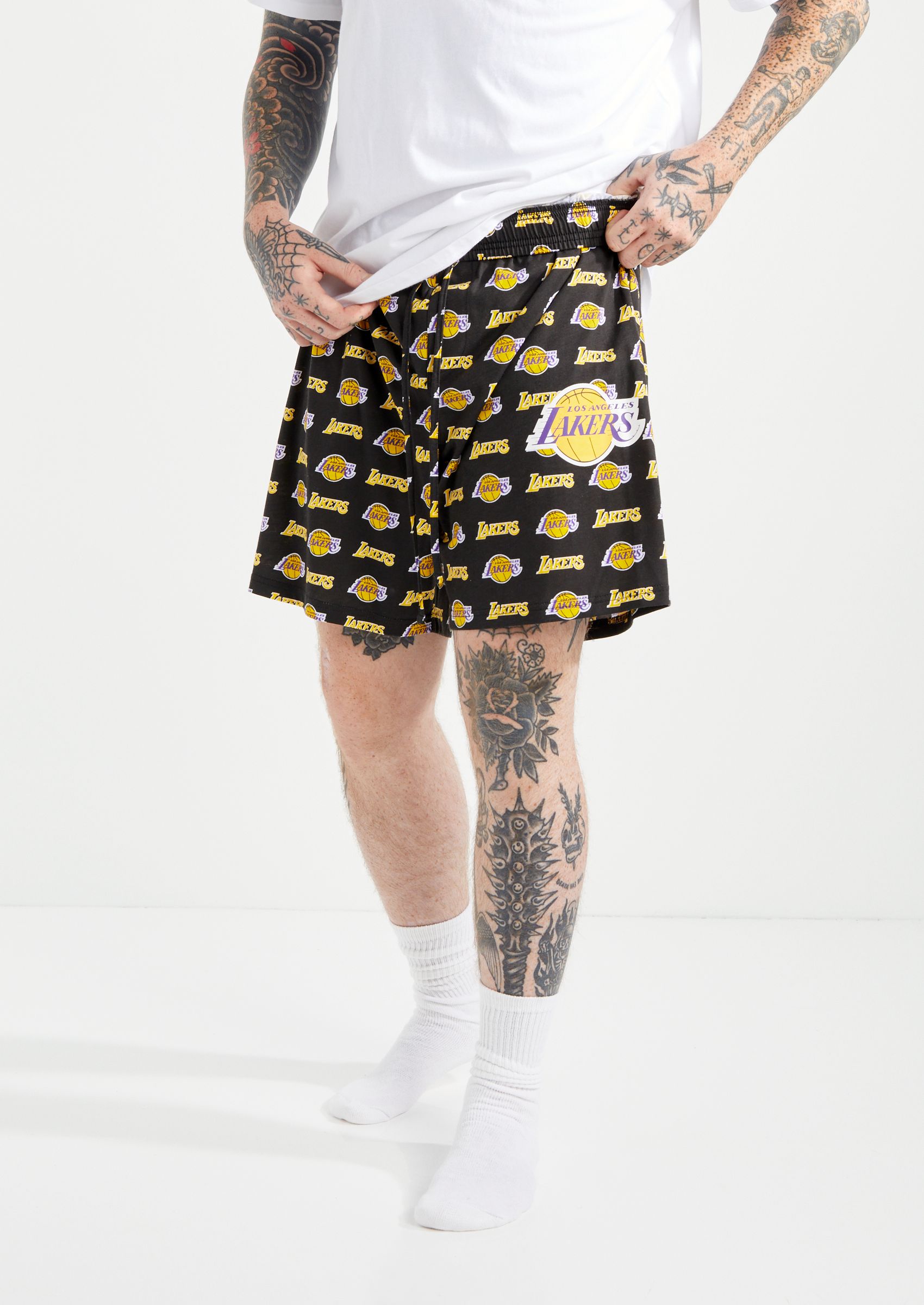 lakers print shorts