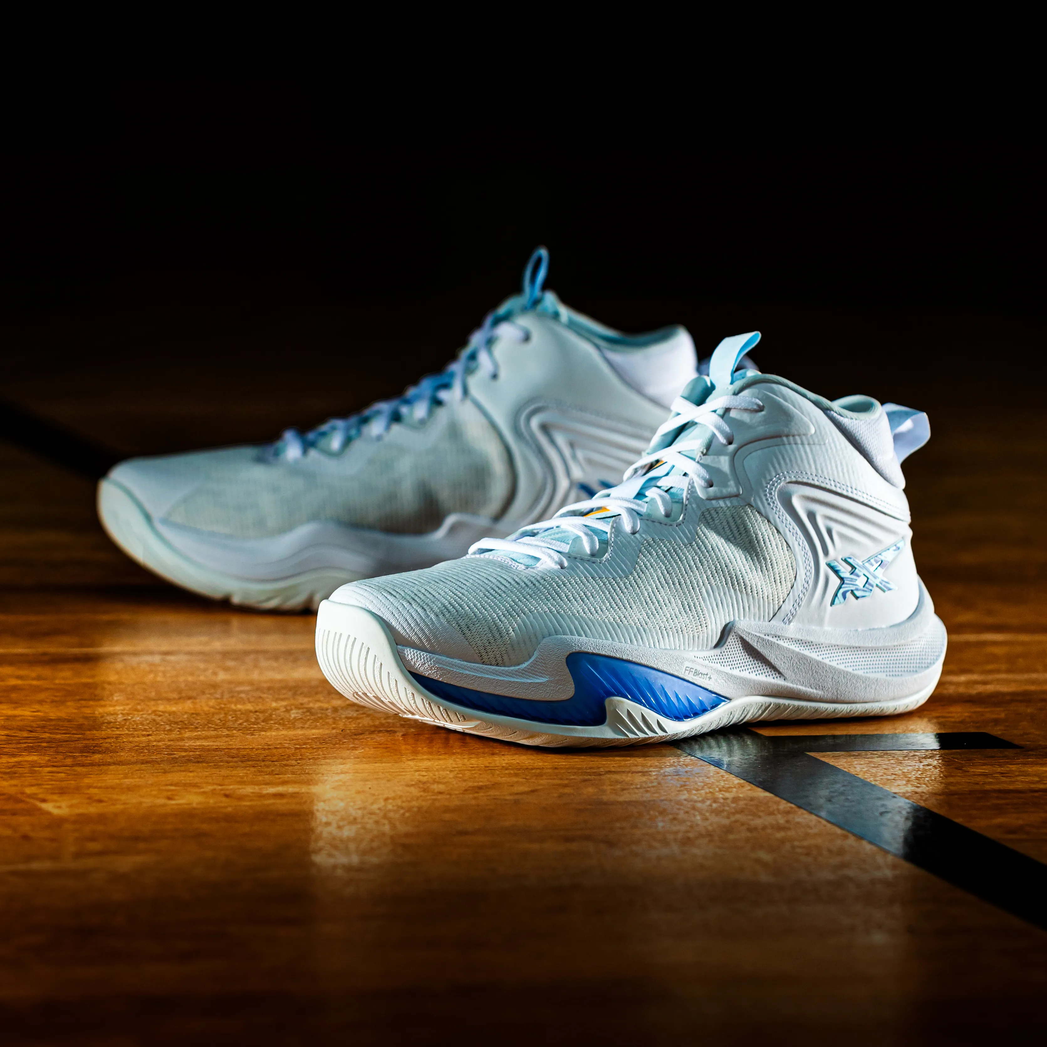 ASICS公式】バスケットボール シューズ(バッシュ)