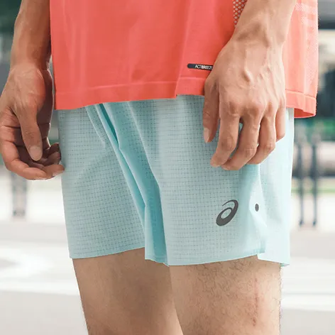ショートパンツ