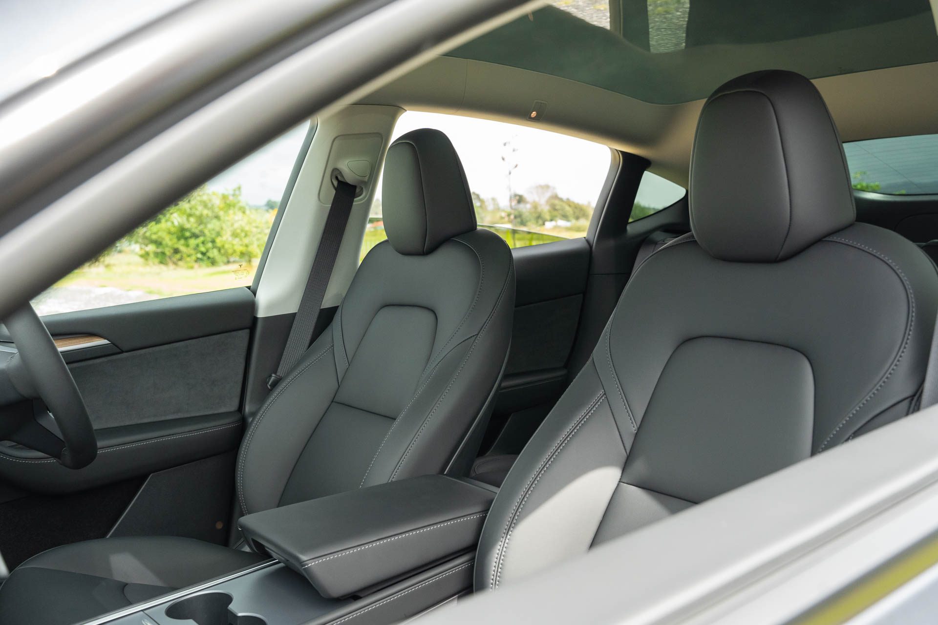 Tesla Model Y Performance Front Seats