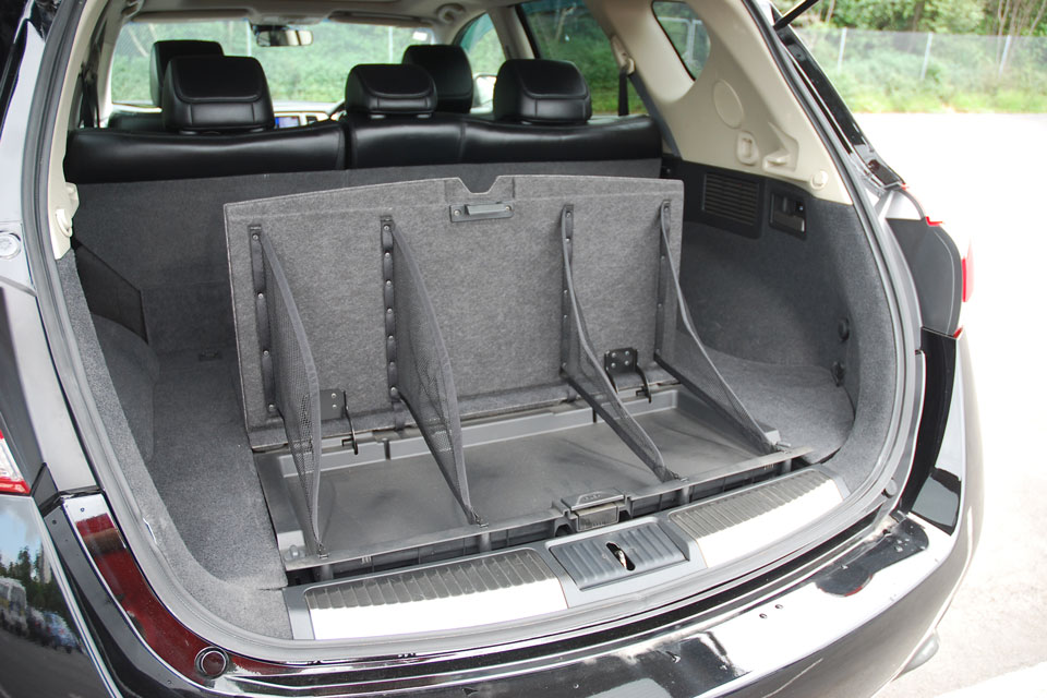 Nissan Murano 2012 Boot Space