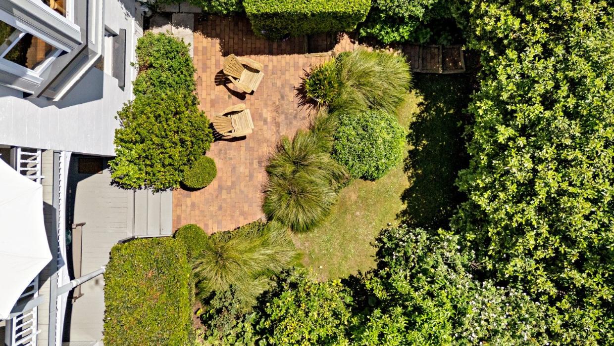 The garden is like a painting for owner Rosemarie Dunning. 