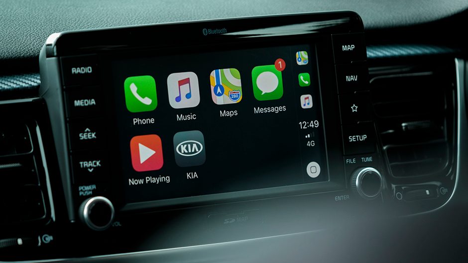 2018 Kia Rio GT line screen